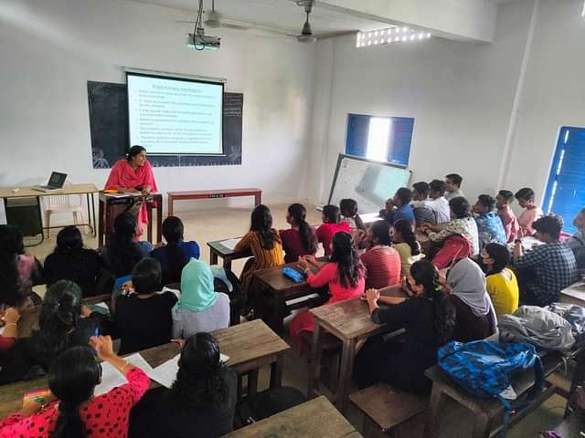 Sree_Sankara_Vidyapeetom_College